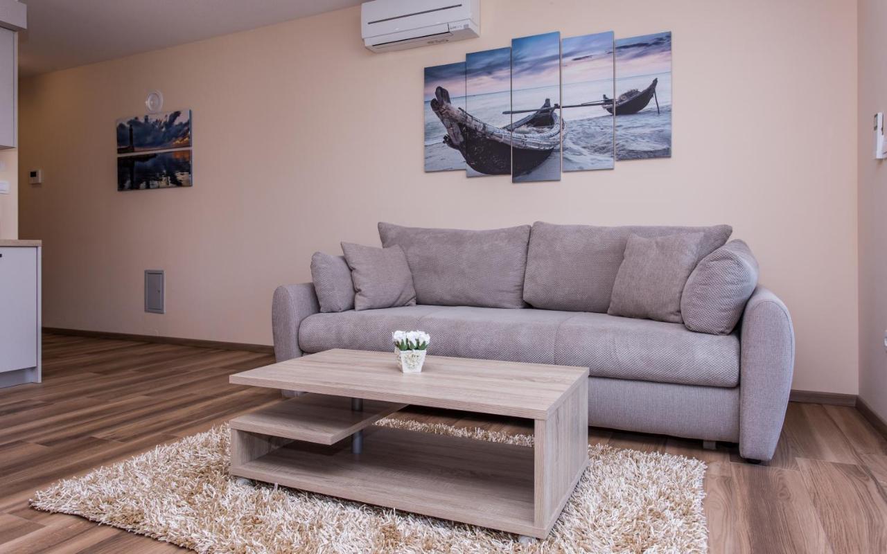 Waterfront Apartments Pia - Marija Malinska Dış mekan fotoğraf